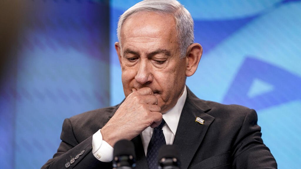 Netanyahu convoca una reunión de emergencia en plena confusión por los restos de un rehén entregado por Hamás