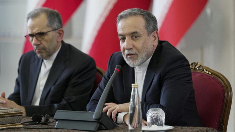 Irán afirma que ya no está sujeto a las "restricciones" para su programa nuclear