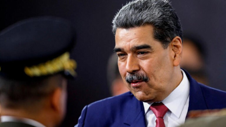 Trump afirma que Maduro ofrece “de todo” para evitar una escalada con Estados Unidos