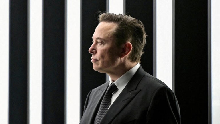 Grokipedia: el desafío de Elon Musk a Wikipedia, con el que ofrece su propia versión de la verdad
