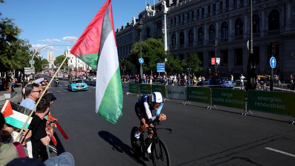 Israel-Premier Tech, la manzana de la discordia en la Vuelta a España, se reinventa con nueva identidad