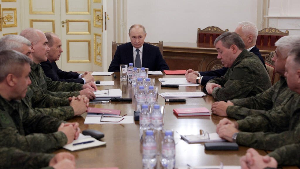 Putin afirma que Rusia ha capturado casi 5.000 km2 de Ucrania en lo corrido de 2025