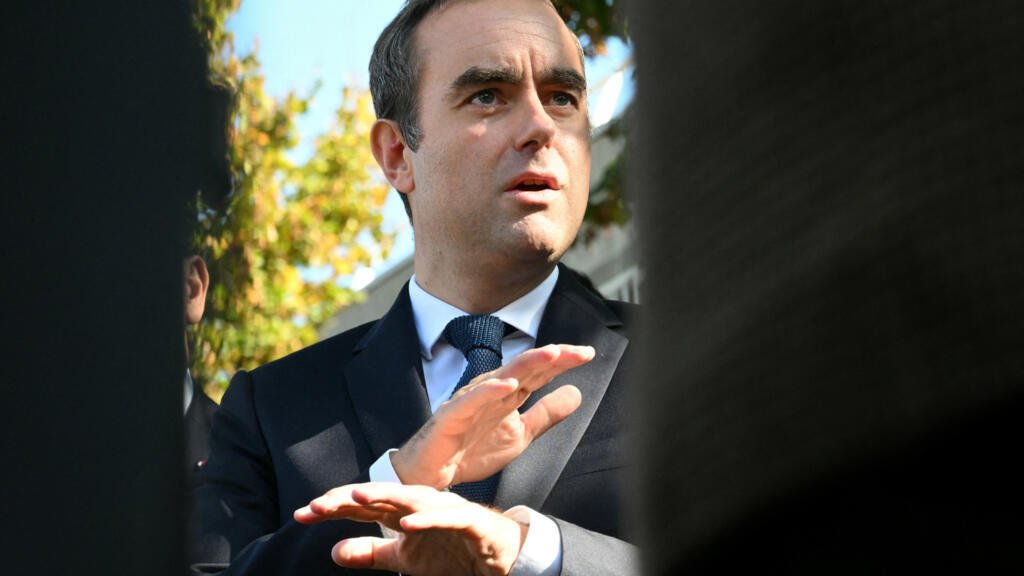 ¿Podrá el nuevo Gobierno de Lecornu hacer frente a la división política en Francia?