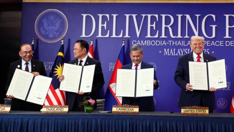 ¿Qué significa que Trump haya estado en la firma del alto el fuego entre Tailandia y Camboya?