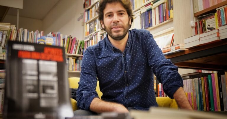 Un amor incierto, escritura bloqueada y la ciudad como testigo, la nueva novela de Javier Serena