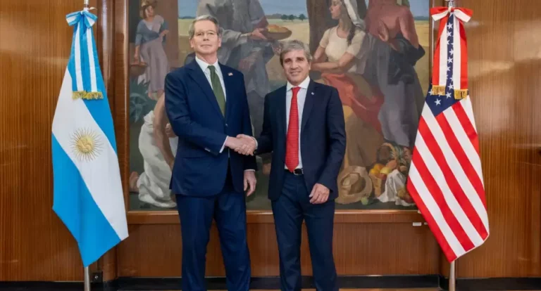 Scott Bessent aclara el salvataje: "No estamos poniendo dinero en Argentina"