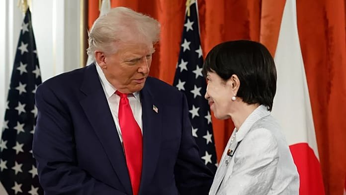 Trump firma con la primera ministra japonesa un acuerdo para una "edad de oro" en las relaciones entre EE.UU. y Japón