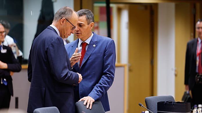 Alemania se abre a negociar la cooficialidad del catalán, el euskera y el gallego en la UE