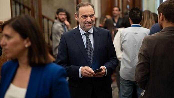 El Supremo ordena investigar los pagos en efectivo del PSOE a Ábalos y Koldo García