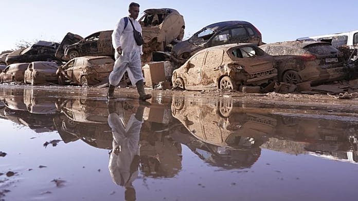 Hallan en Manises un cadáver que podría ser el de una de las 3 víctimas de la DANA aún desaparecidas