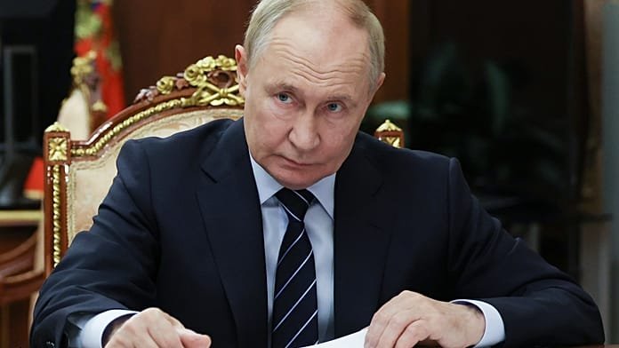 Putin firma un decreto que acelera la confiscación de activos de empresas extranjeras en Rusia