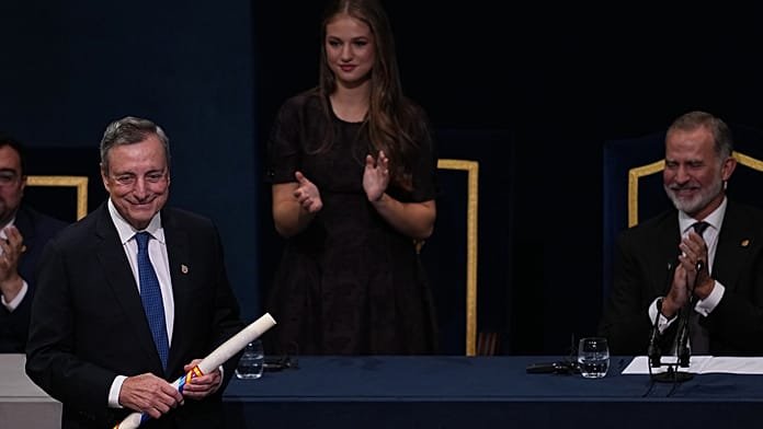 Draghi, Serena Williams y la mexicana Graciela Iturbide brillan en los Premios Princesa de Asturias