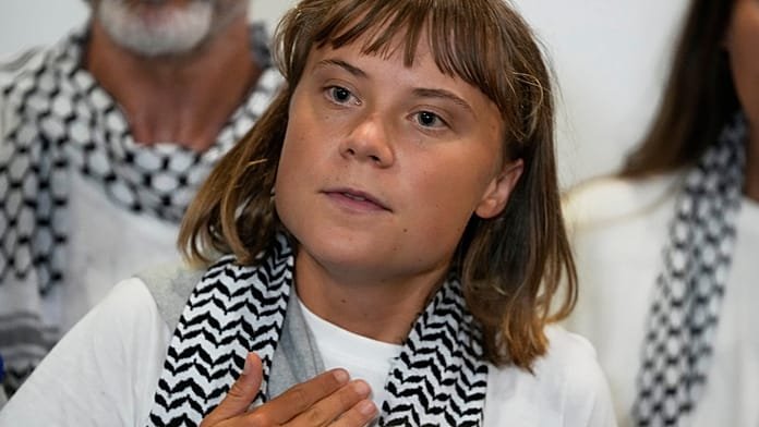 Greta Thunberg deportada de Israel tras unirse a flotilla de ayuda a Gaza