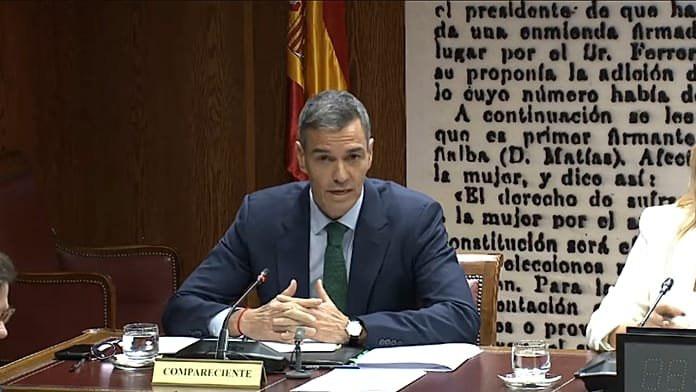 Sánchez comparece en el Senado: "En alguna ocasión he podido liquidar gastos siempre contra factura"