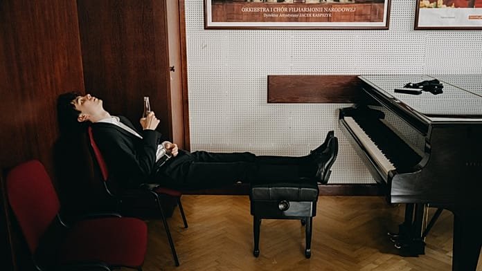 Guerra y Música: la lente de Wojciech Grzędziński en el Concurso Chopin