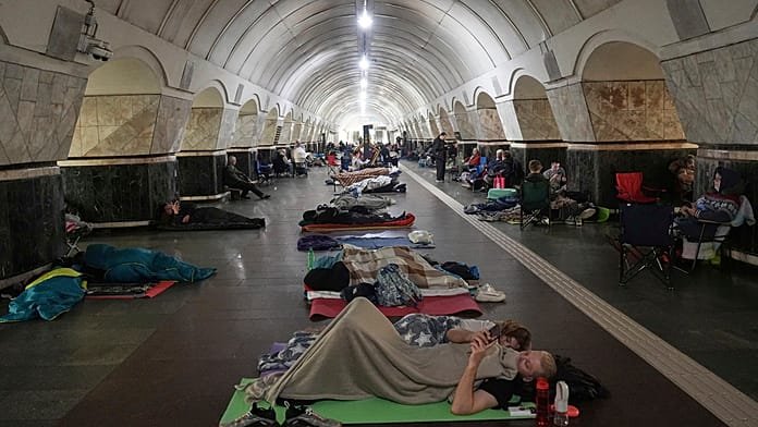 Suecia moderniza sus refugios de guerra ante la amenaza militar de Rusia