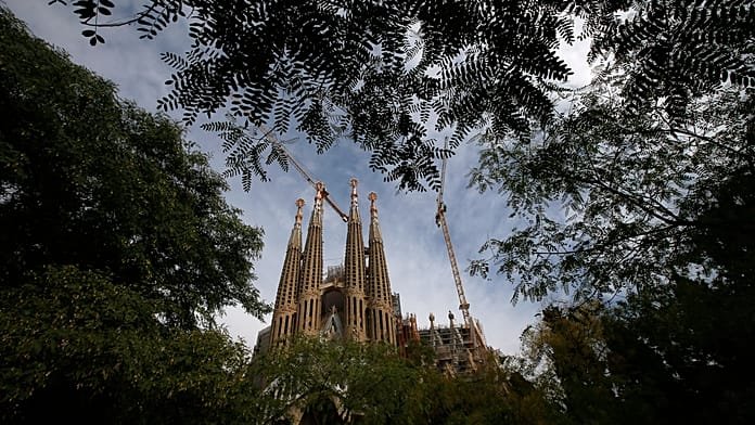 La iglesia más alta del mundo, la Sagrada Familia de Barcelona alcanza nuevas cotas