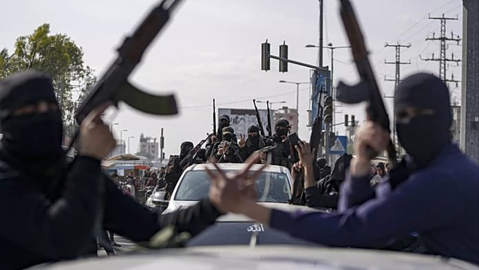 Exclusiva: Hamás exige la liberación de varios comandantes, una "línea roja" para Israel