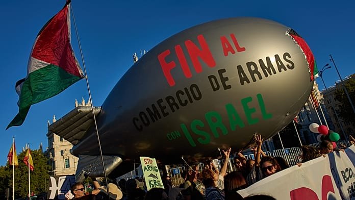 El Congreso español aprueba el embargo de armas a Israel con el apoyo de Podemos