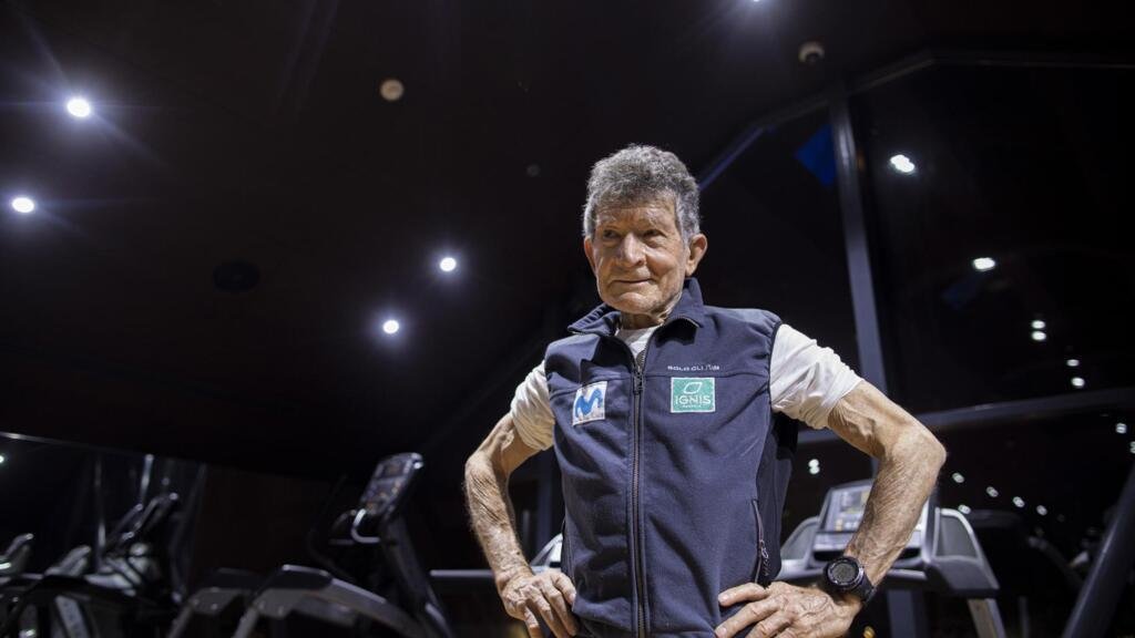 El alpinista español Carlos Soria: “Las montañas me han dado una vida muy especial”