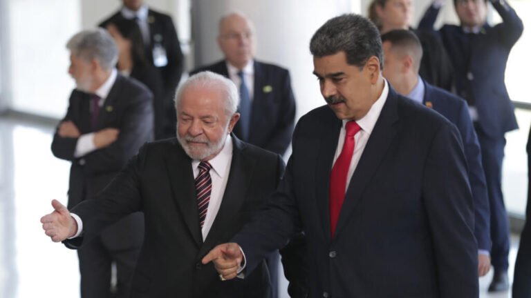 Lula propone bajar la tensión entre EE. UU. y Venezuela con una mediación de Brasil