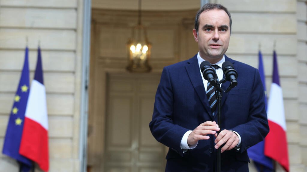 Gobierno Lecornu: el primer ministro busca consolidar su coalición y LR confirma su apoyo