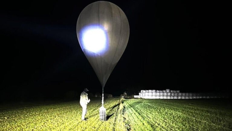 Lituania acusa a Bielorrusia de “ataque híbrido” tras globos con contrabando que obligaron a cerrar aeropuertos