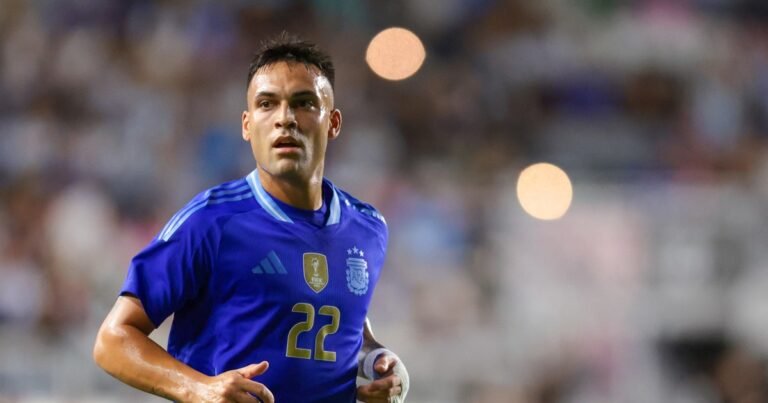 Lautaro Martínez y su doblete en cinco minutos vs Puerto Rico para alcanzar a Crespo en la tabla de goleadores de la Selección: "No relajarse"