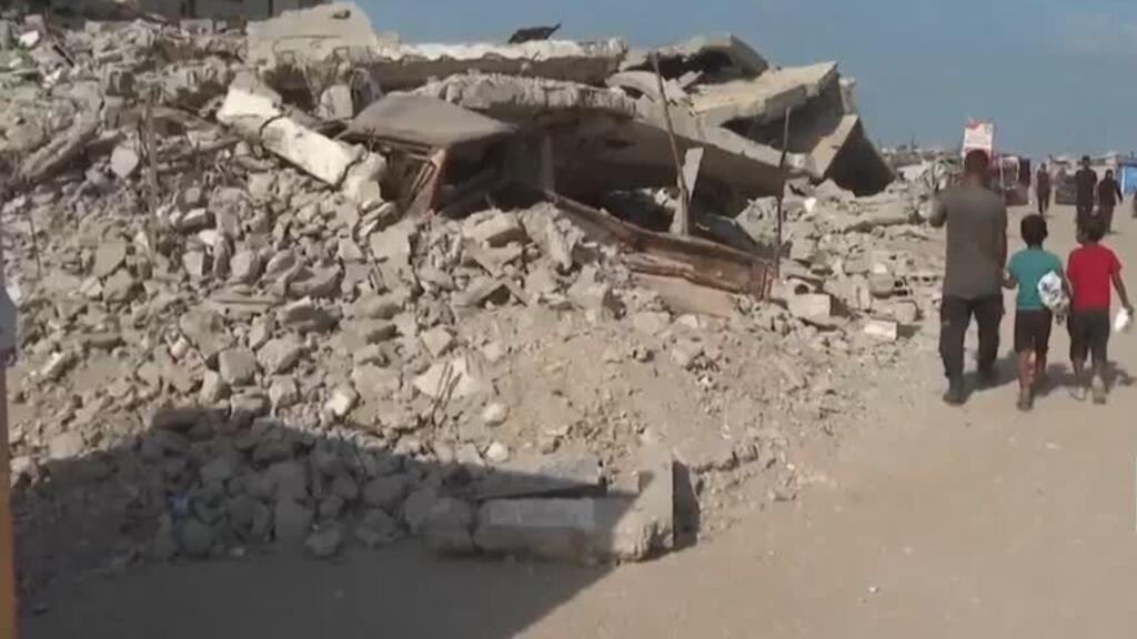 Continúan ataques israelíes en Gaza mientras se preparan las negociaciones en Egipto