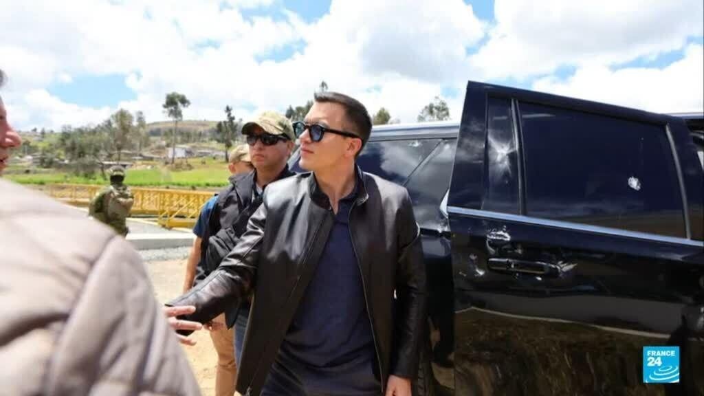 Presidencia de Ecuador denunció agresiones contra una caravana donde viajaba el presidente Noboa