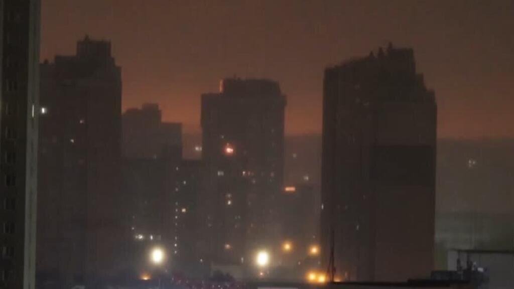 Ataques rusos en Zaporizhia matan a un niño y provocan cortes de electricidad