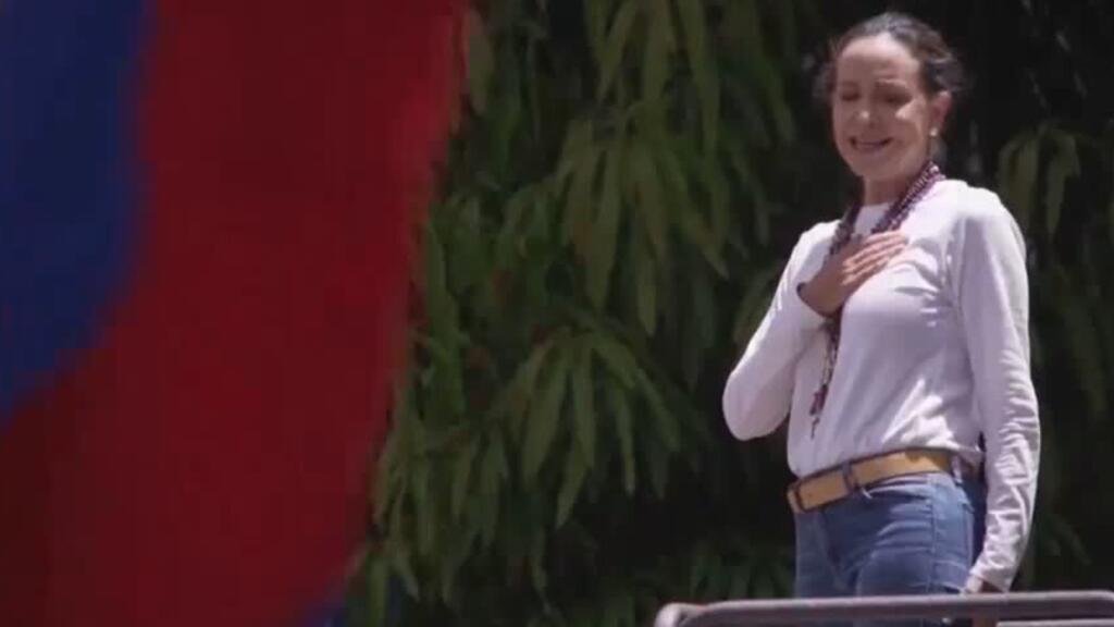 Opiniones divididas en venezolanos de todo el mundo sobre Nobel de Paz a María Corina Machado