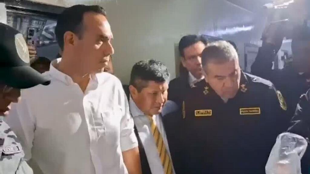 Perú: Jerí ordena redadas en cuatro cárceles como parte de operativo de seguridad