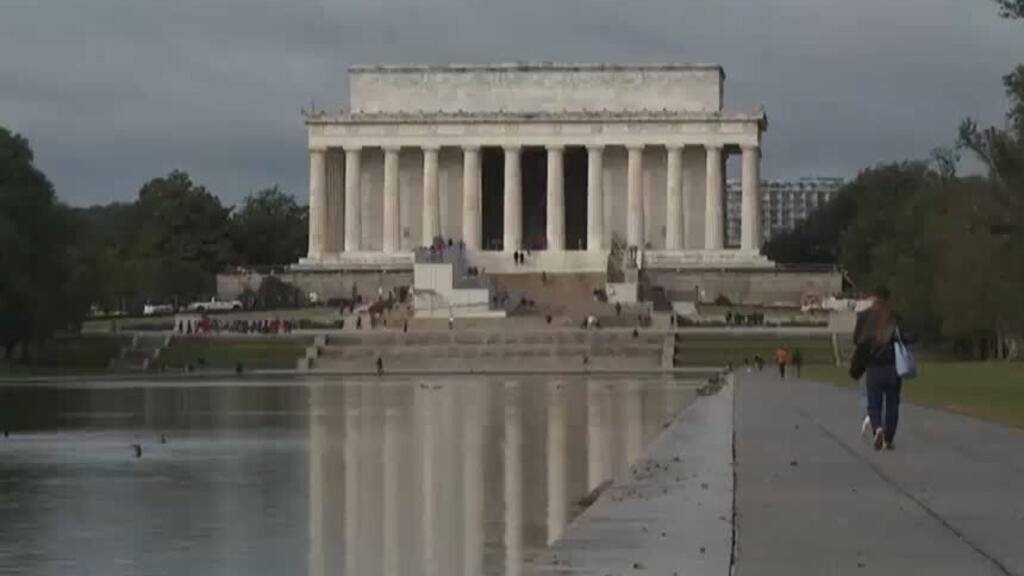 Museos cerrados, aeropuertos a media marcha y empleados sin salario: cierre de Gobierno en EE. UU.