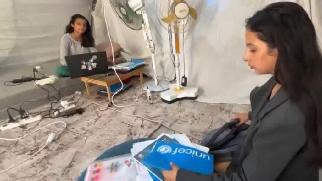 Joven gazatí logró terminar sus estudios en medio de la guerra