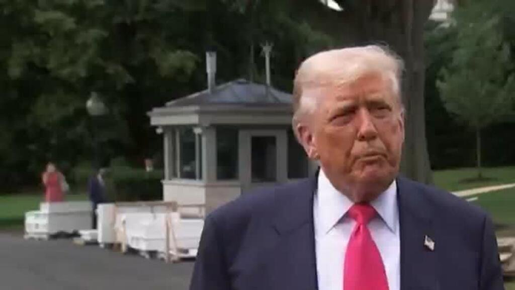 Senado de EE. UU. vota a favor de derogar los aranceles a Brasil, mientras Lula y Trump se reúnen