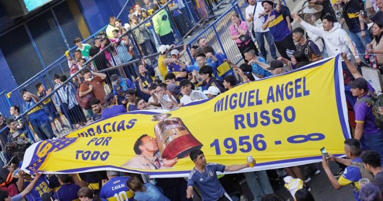 Todos lloran a Miguel Ángel Russo: un adiós multitudinario entre la culpa, el perdón y la idea de una estatua en la Bombonera