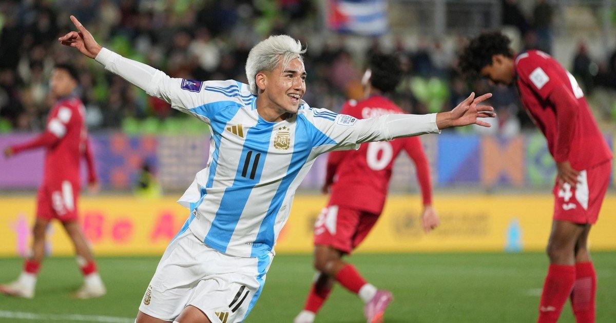 La agenda futbolera del miércoles: Lamine Yamal y Barcelona enfrentan al PSG campeón de la Champions y la Selección de Placente va por otra victoria en el Mundial Sub 20