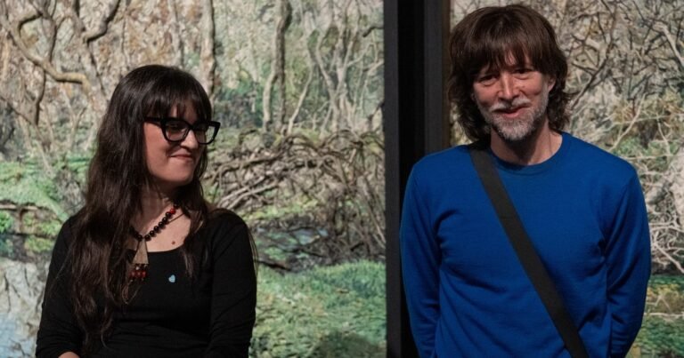 Mondongo sale de gira por las provincias con su monumental "Argentina" y una "Calavera" inédita