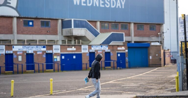 Sheffield Wednesday, un club histórico del fútbol inglés se declaró insolvente y quedó al borde de otro descenso