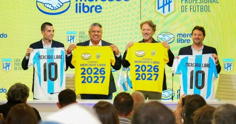 Chiqui Tapia le puso presión a la Scaloneta: "La Selección Argentina tiene que jugar la final del Mundial 2026"