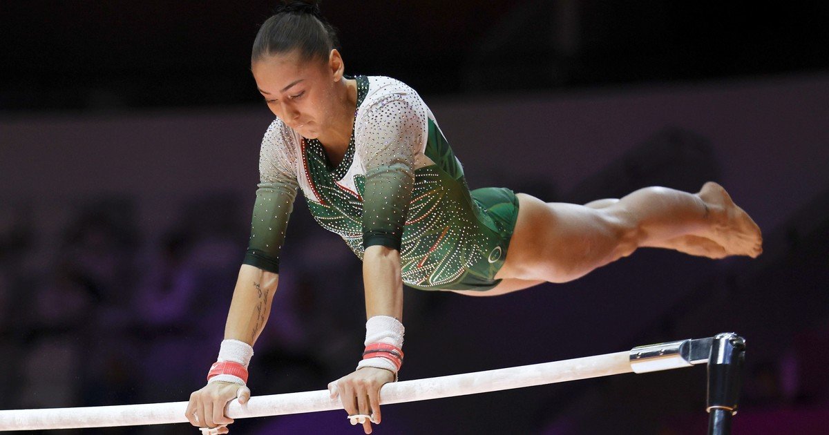 Kaylia Nemour vuelve a hacer historia para Argelia y para África: logró el oro en barras asimétricas en el Mundial de gimnasia artística