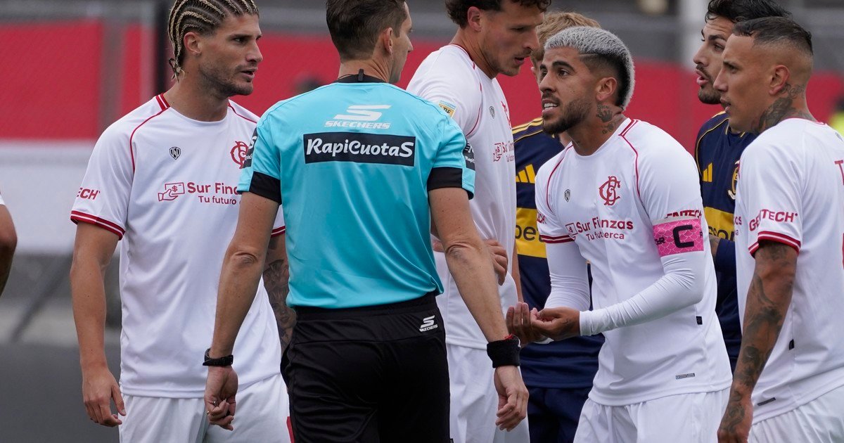 Siguen las polémicas con los arbitrajes de Barracas Central: ¿a Nicolás Lamolina lo pararon por perjudicar al equipo de los Tapia contra Boca?