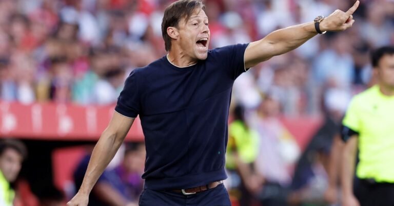 Las arengas de Matías Almeyda que dan vueltas al mundo, tras la goleada contra el Barcelona: "Este equipo no gana acá hace 10 años" y "vayan y liquídenlo, carajo"