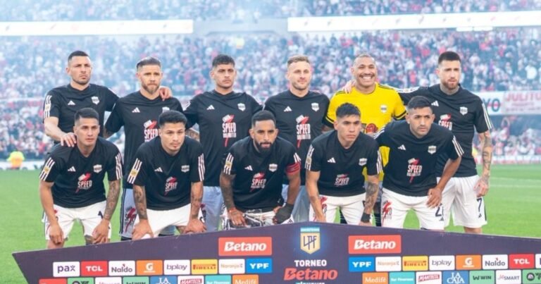 Así quedó la tabla del Torneo Clausura: Deportivo Riestra se escapaba pero un gol de Vélez les llevó alivio a River, Boca y Rosario Central