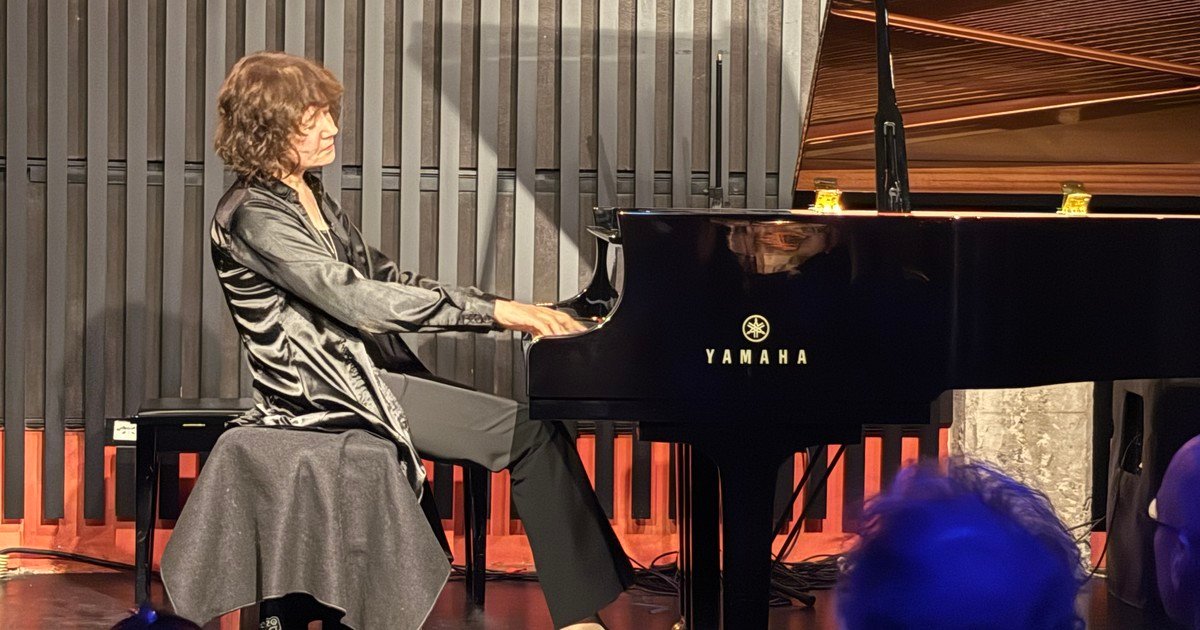 La pianista rusa Ekaterina Derzhavina y la reveladora experiencia de escuchar música clásica en un club de jazz