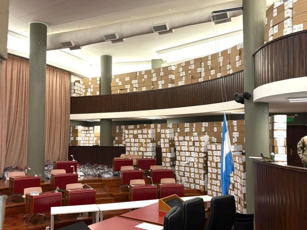 Comienza el recuento de votos en la Legislatura