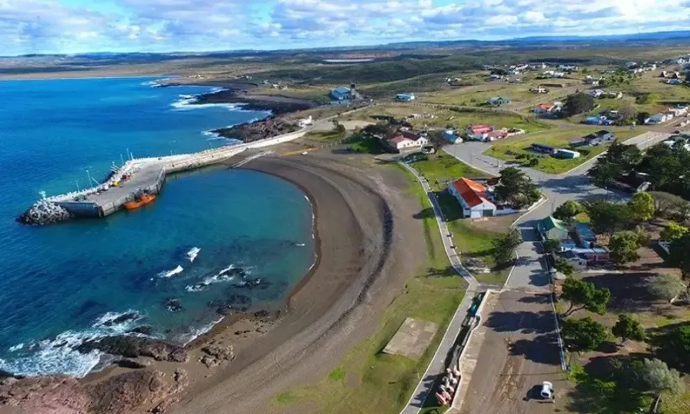 Chubut y el Banco Mundial impulsan mejoras ambientales y portuarias en Camarones