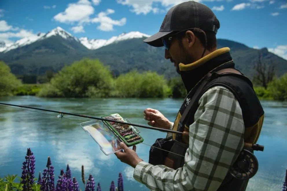 Extienden la temporada de pesca continental en Lago Rosario, Río Futalaufquen y Lago Fontana