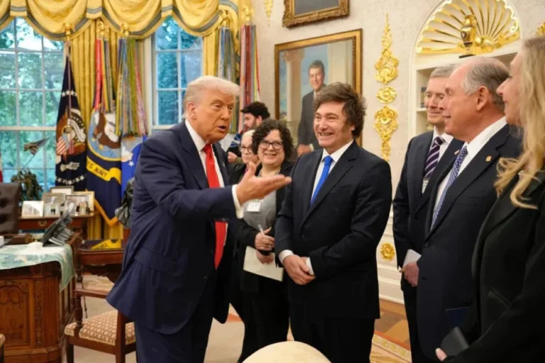 Trump felicitó a Milei por su “aplastante victoria” y celebró la alianza entre ambos países